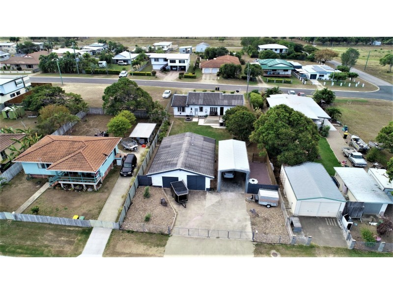 112 Hillview Road, Bowen QLD 4805