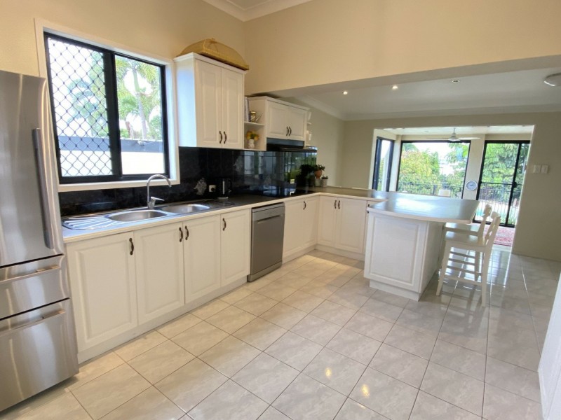 29 Mitchell Street, Bowen QLD 4805