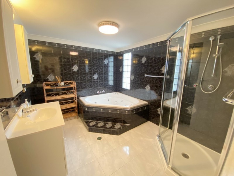 29 Mitchell Street, Bowen QLD 4805