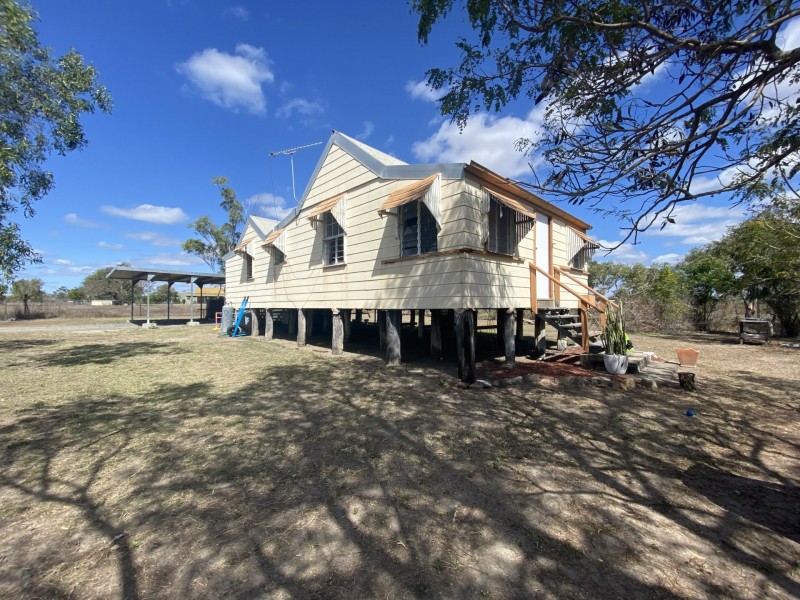27 Police Camp Road, Bowen QLD 4805