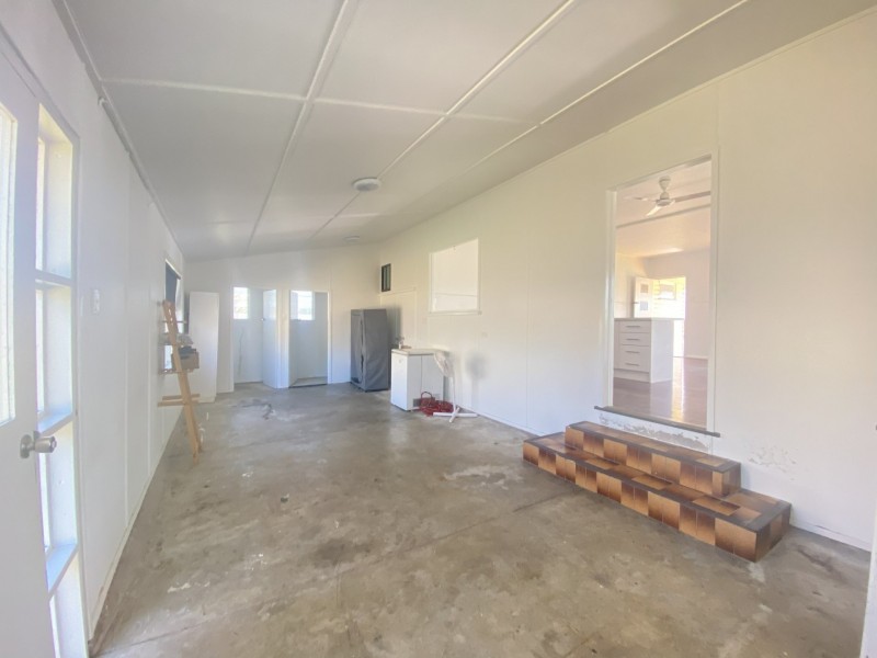 105 Herbert Street, Bowen QLD 4805