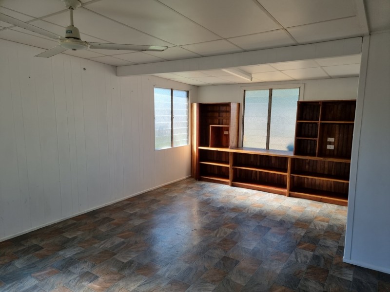 52 Pitcain Avenue, Bowen QLD 4805