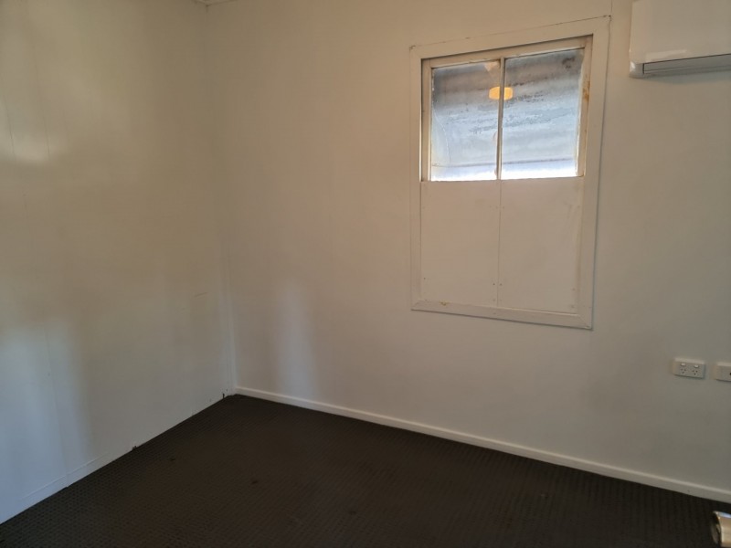 52 Pitcain Avenue, Bowen QLD 4805