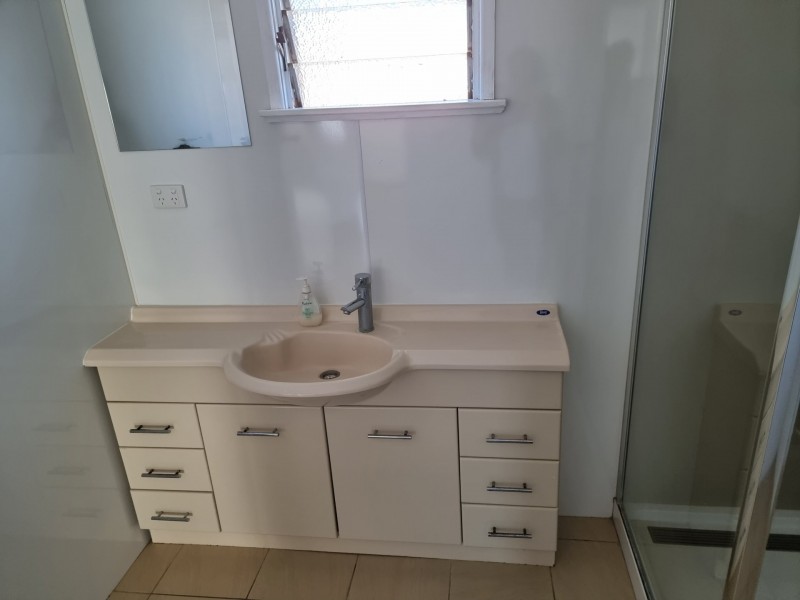 52 Pitcain Avenue, Bowen QLD 4805