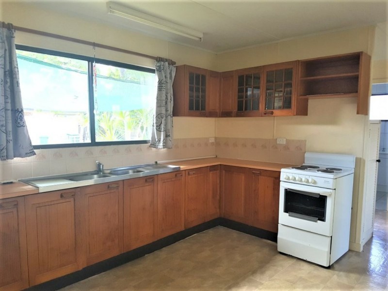 12 Prentice Street, Bowen QLD 4805