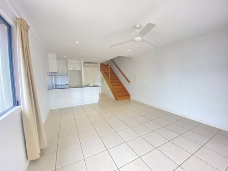 Unit 8 74A Powell Street, Bowen QLD 4805