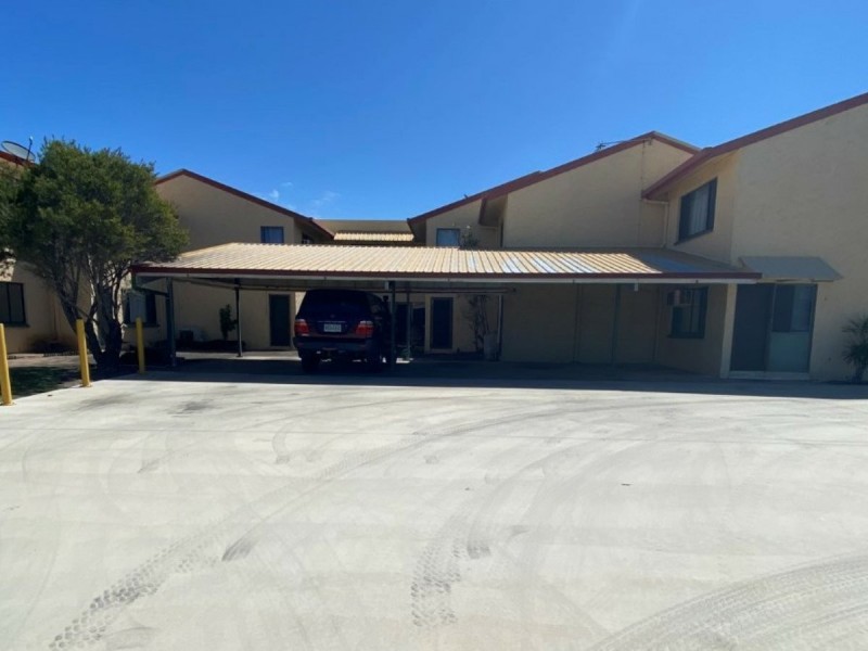 Unit 1/2A Powell Street, Bowen QLD 4805