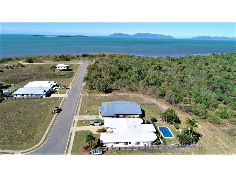 142 Ocean View Drive, Bowen QLD 4805