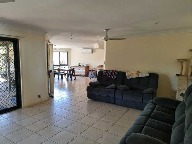 142 Ocean View Drive, Bowen QLD 4805