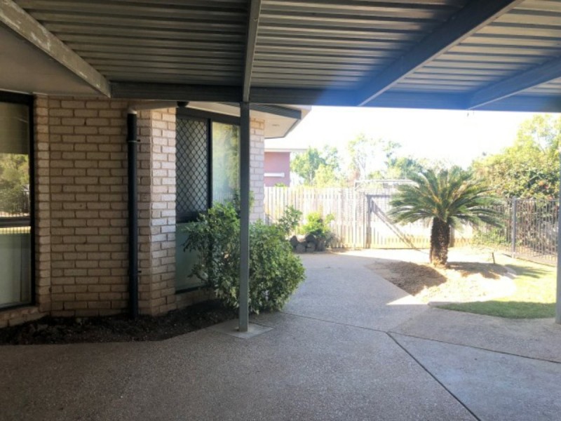 142 Ocean View Drive, Bowen QLD 4805