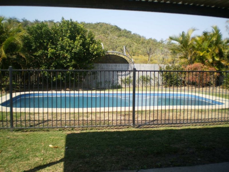 142 Ocean View Drive, Bowen QLD 4805