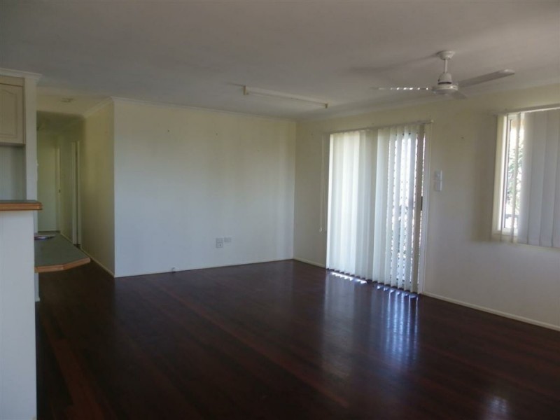 17 Pilcher Place, Bowen QLD 4805