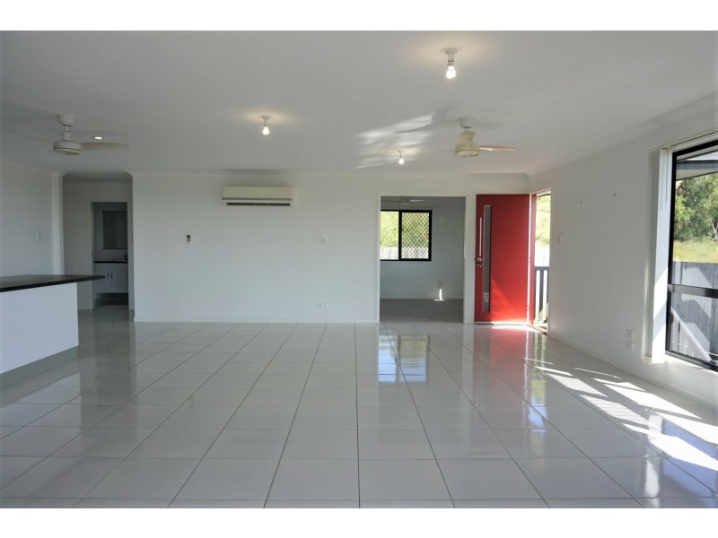 19 Links Road, Bowen QLD 4805