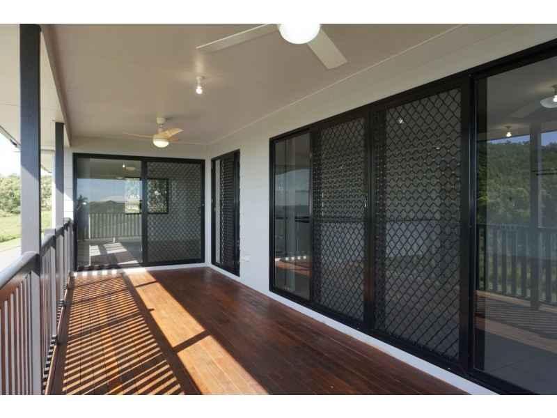19 Links Road, Bowen QLD 4805