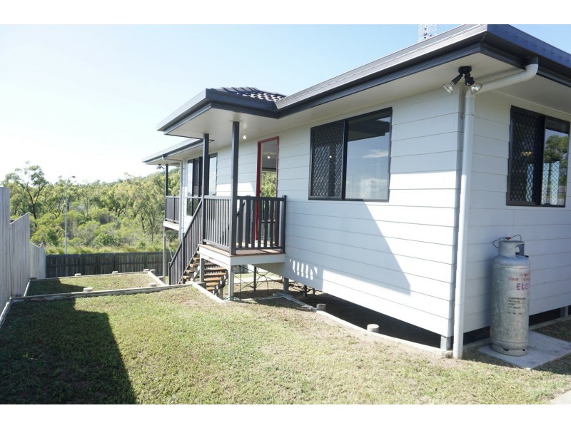 19 Links Road, Bowen QLD 4805