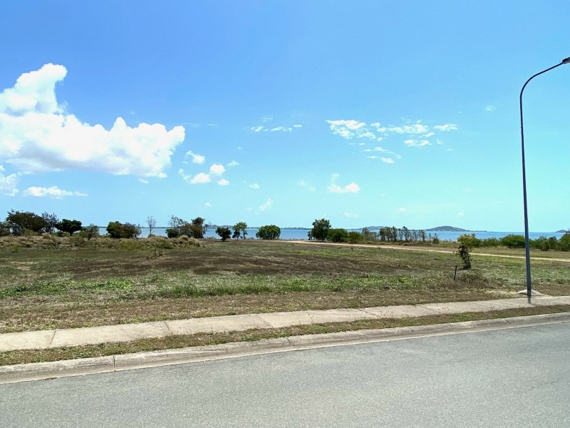 155 Ocean view Drive, Bowen QLD 4805