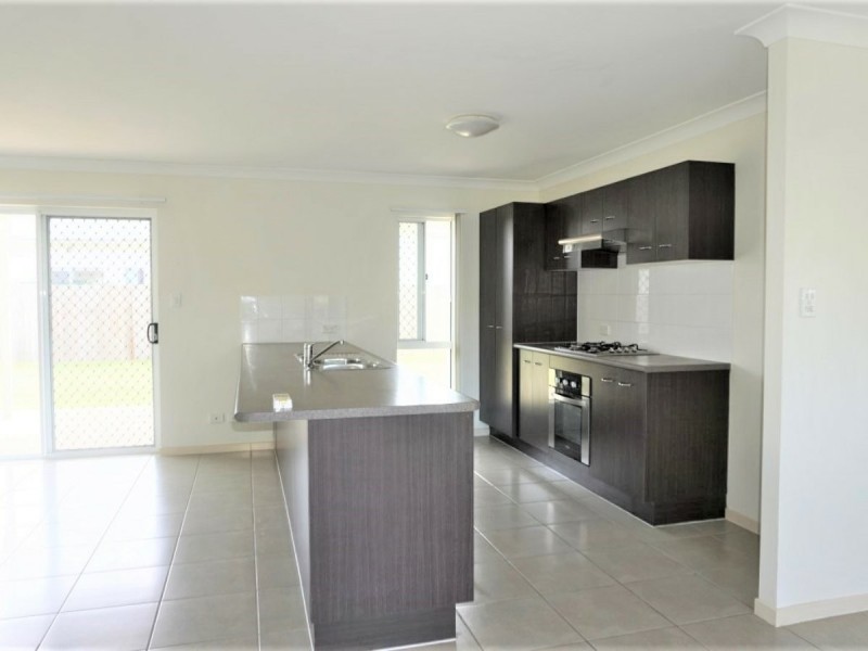 41 Scenic Crescent, Bowen QLD 4805