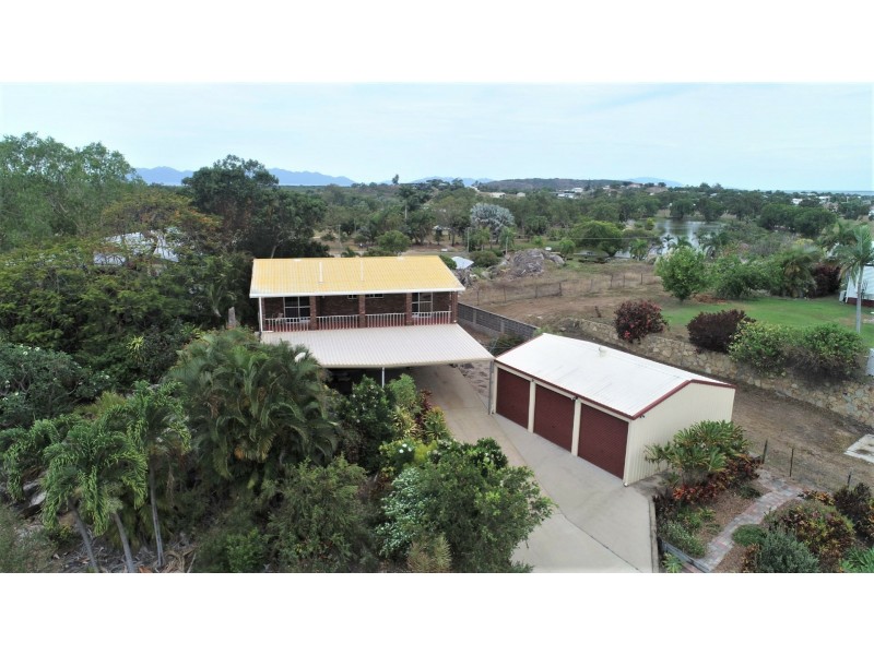 77 Hillview Road, Bowen QLD 4805