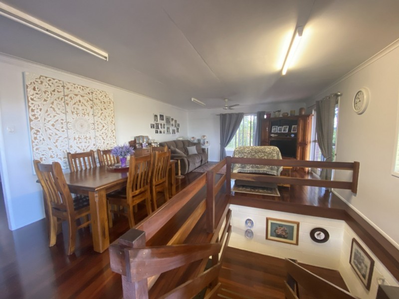 77 Hillview Road, Bowen QLD 4805