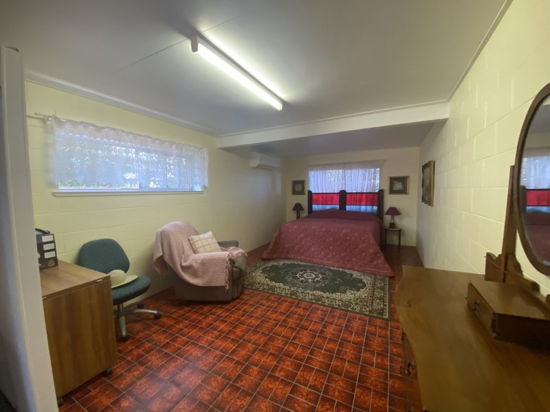 77 Hillview Road, Bowen QLD 4805