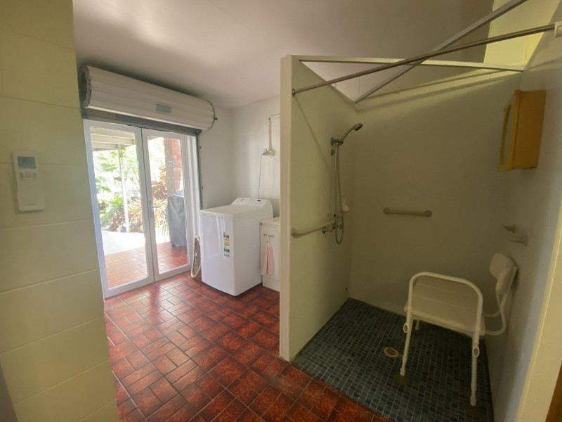 77 Hillview Road, Bowen QLD 4805