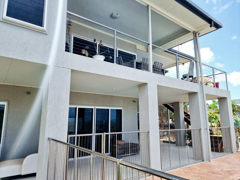 14 Grandview Terrace, Bowen QLD 4805