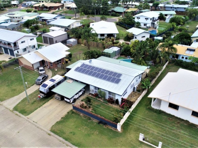 9 Suthers Street, Bowen QLD 4805