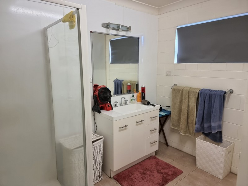 9 Suthers Street, Bowen QLD 4805