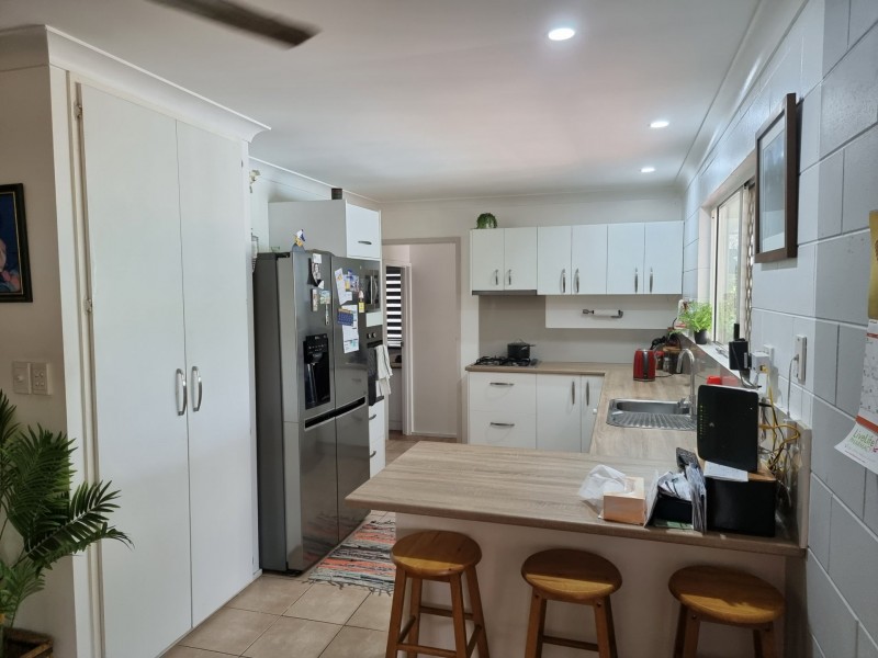 9 Suthers Street, Bowen QLD 4805