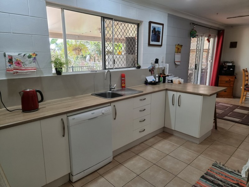 9 Suthers Street, Bowen QLD 4805