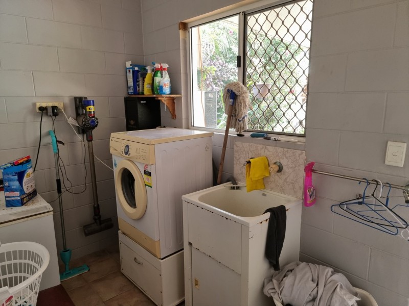9 Suthers Street, Bowen QLD 4805