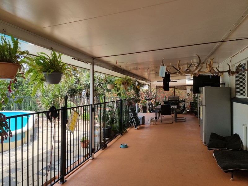 9 Suthers Street, Bowen QLD 4805