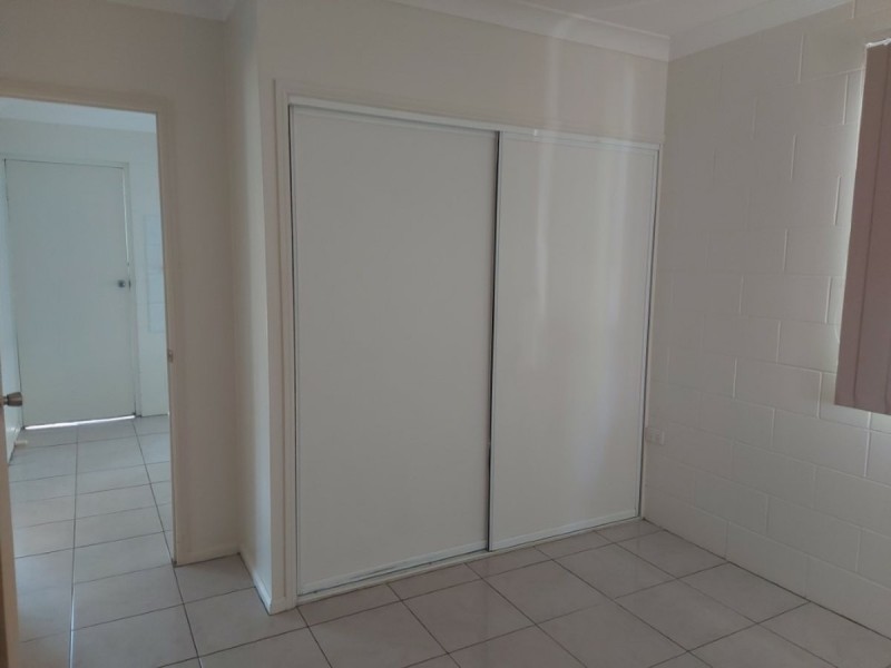 6 Oak Crescent, Bowen QLD 4805