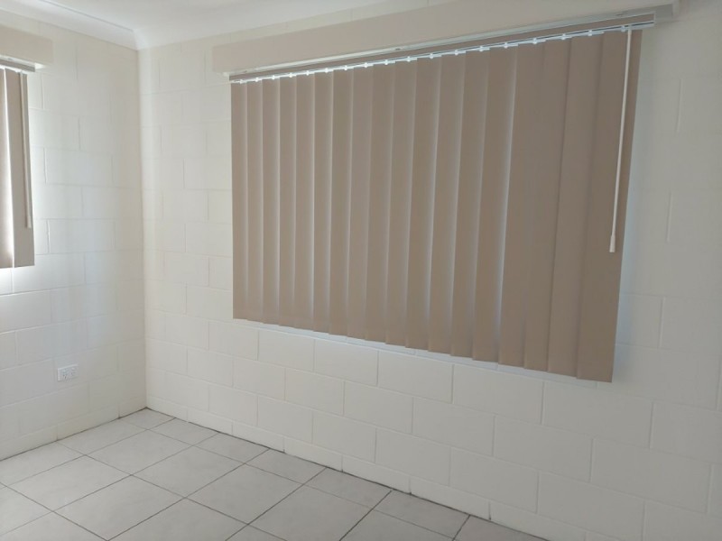 6 Oak Crescent, Bowen QLD 4805