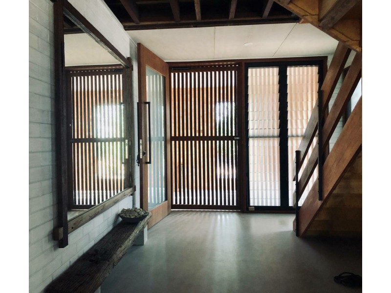 12 Horseshoe Bay Road, Bowen QLD 4805