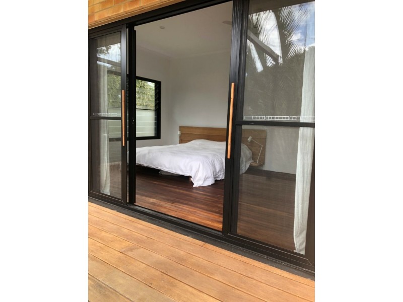 12 Horseshoe Bay Road, Bowen QLD 4805