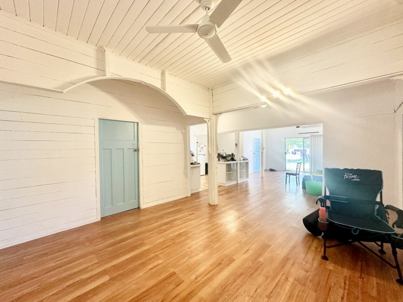 120 Powell Street, Bowen QLD 4805