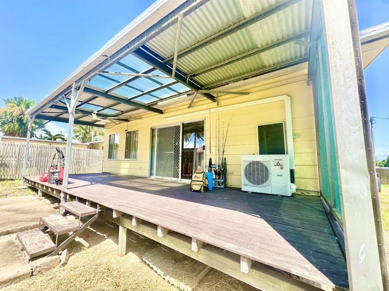 120 Powell Street, Bowen QLD 4805