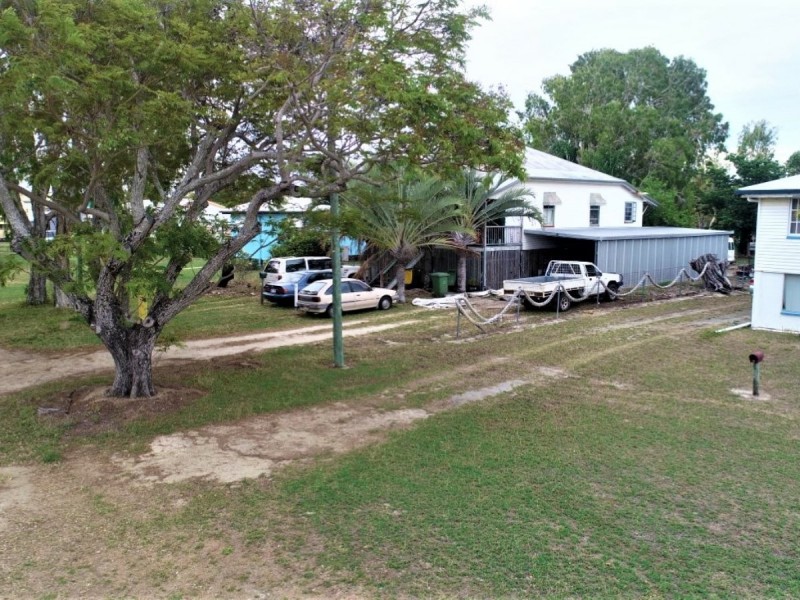 8 George Street, Bowen QLD 4805