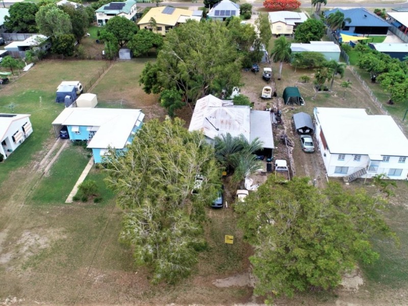 8 George Street, Bowen QLD 4805