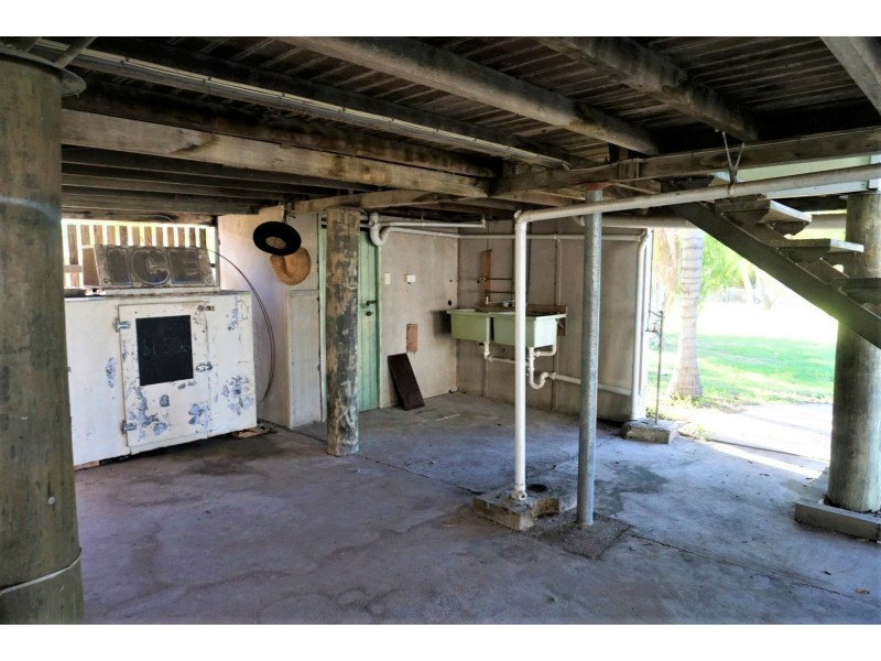 8 George Street, Bowen QLD 4805