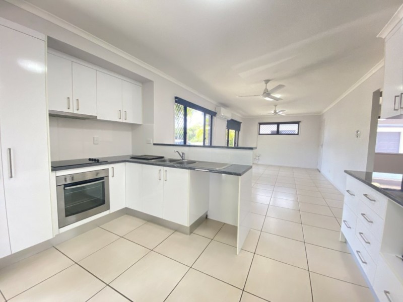 Unit 1/31 St Kilda Street, Bowen QLD 4805