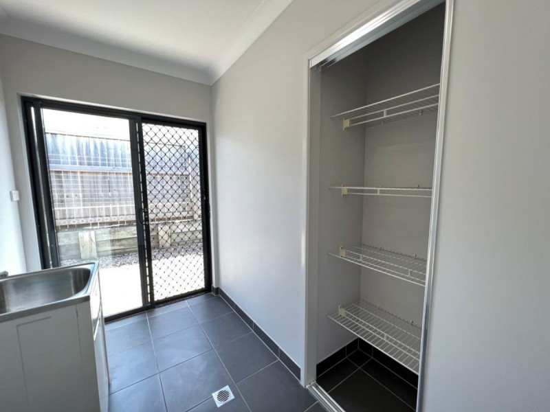 17 Sapphire Crescent, Bowen QLD 4805