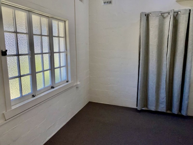 56 Poole st, Bowen QLD 4805