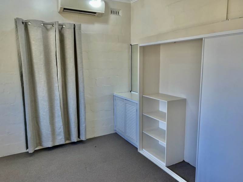 56 Poole st, Bowen QLD 4805