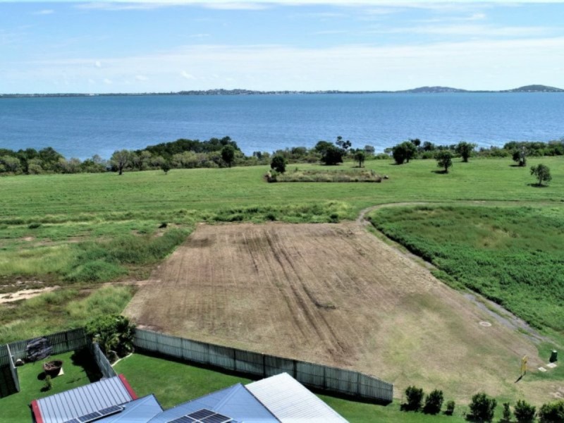 19 Bayside Court, Bowen QLD 4805