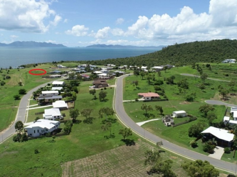 19 Bayside Court, Bowen QLD 4805