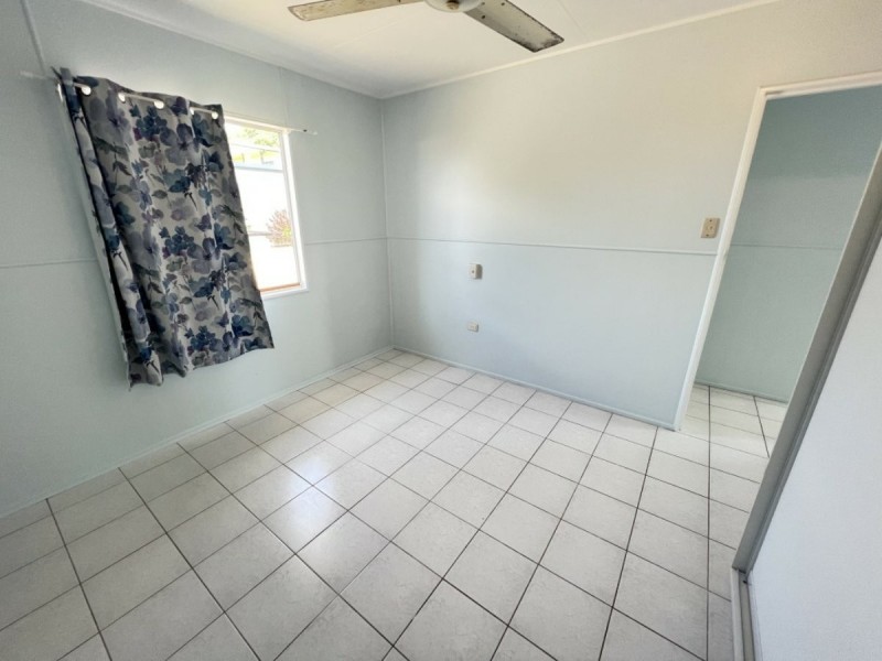 2/1 Casuarina Street, Bowen QLD 4805