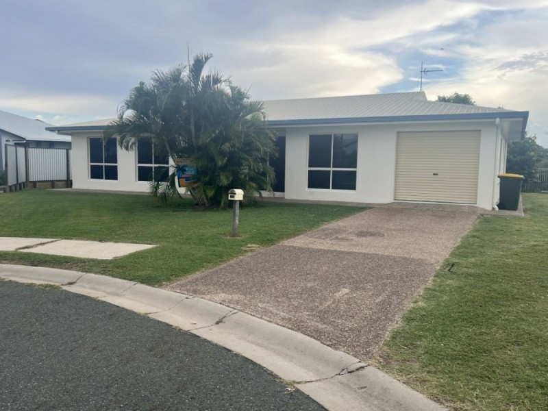 23 Hillview Place, Bowen QLD 4805