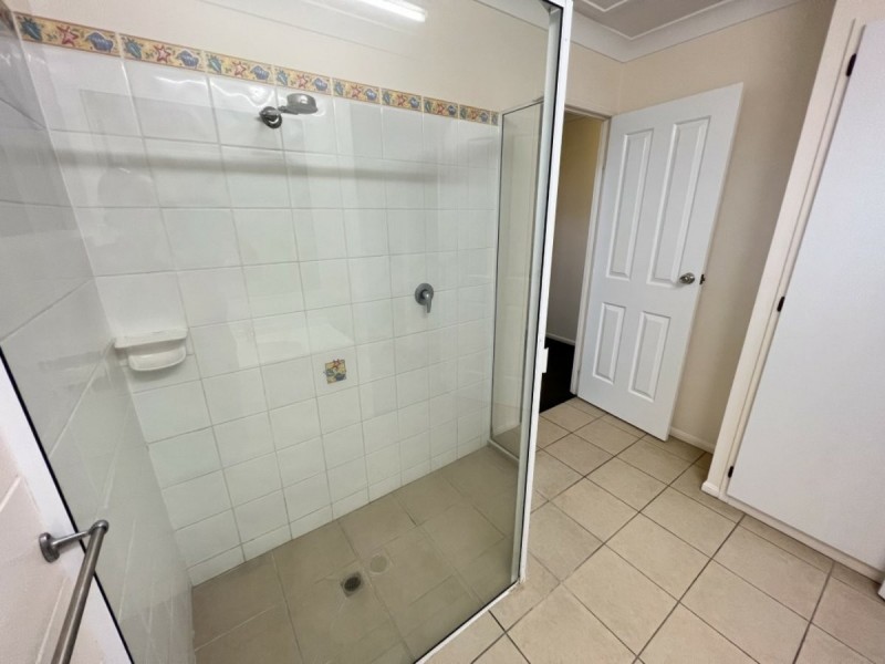 23 Hillview Place, Bowen QLD 4805